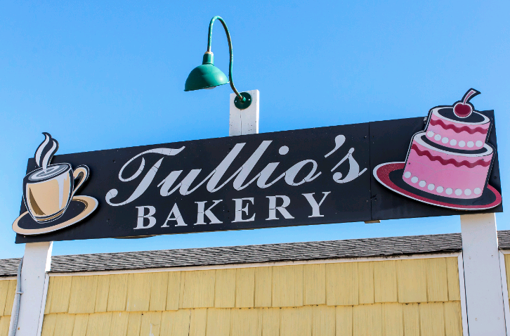 Tullio’s Bakery