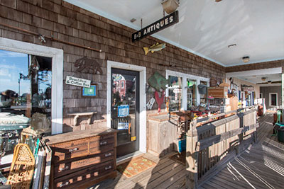 B and B Antiques | Outer Banks Shopping | Carolina Designs