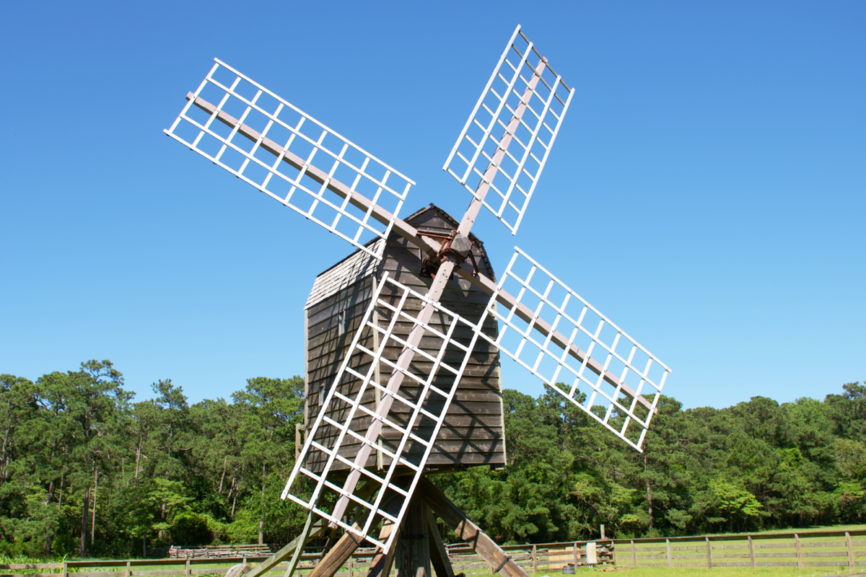 The windmill - Island Farms Manteo