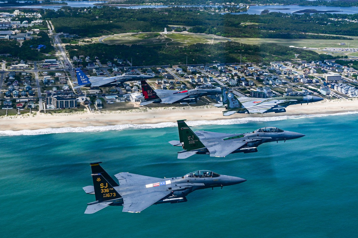 Military Planes & Fighter Jets Along the Outer Banks | Outer Banks Fun | Carolina Designs